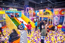 為什么地產商喜歡開兒童樂園！